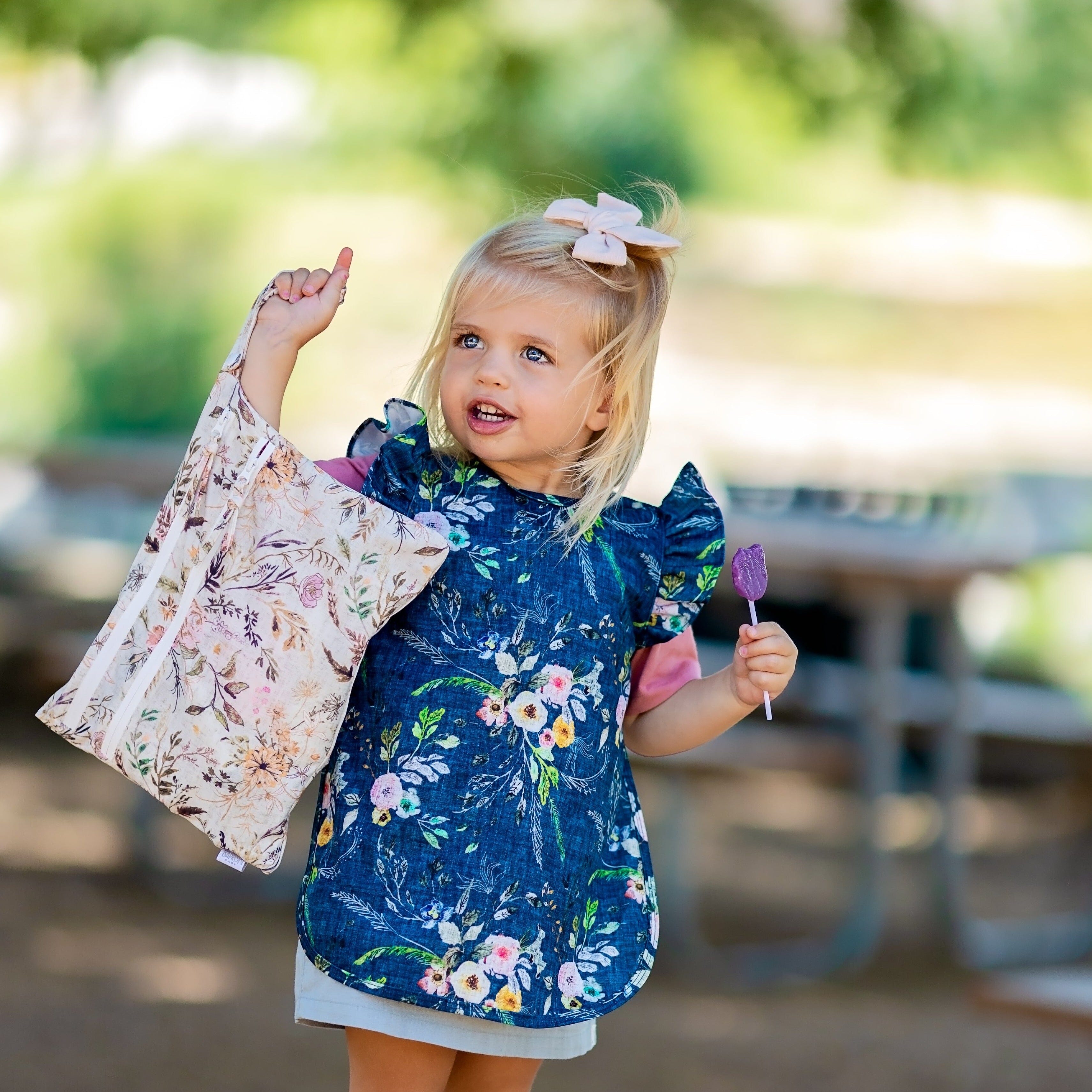 Saco impermeável Delilah Floral Bapron