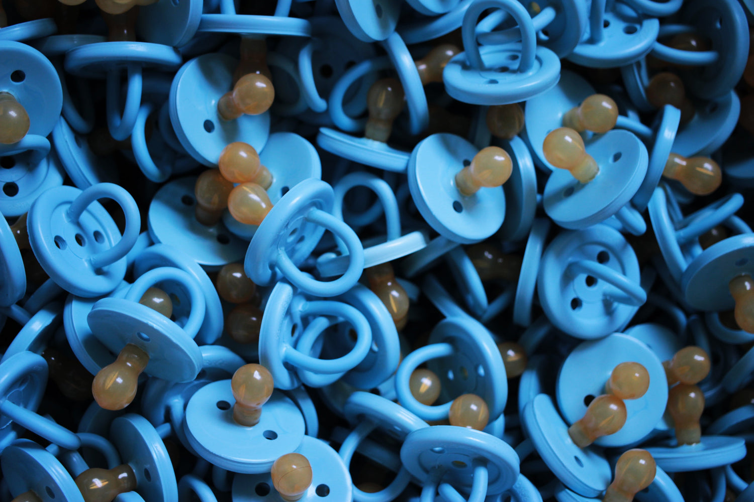 2 chupetas redondas látex sky blue 3-36 M