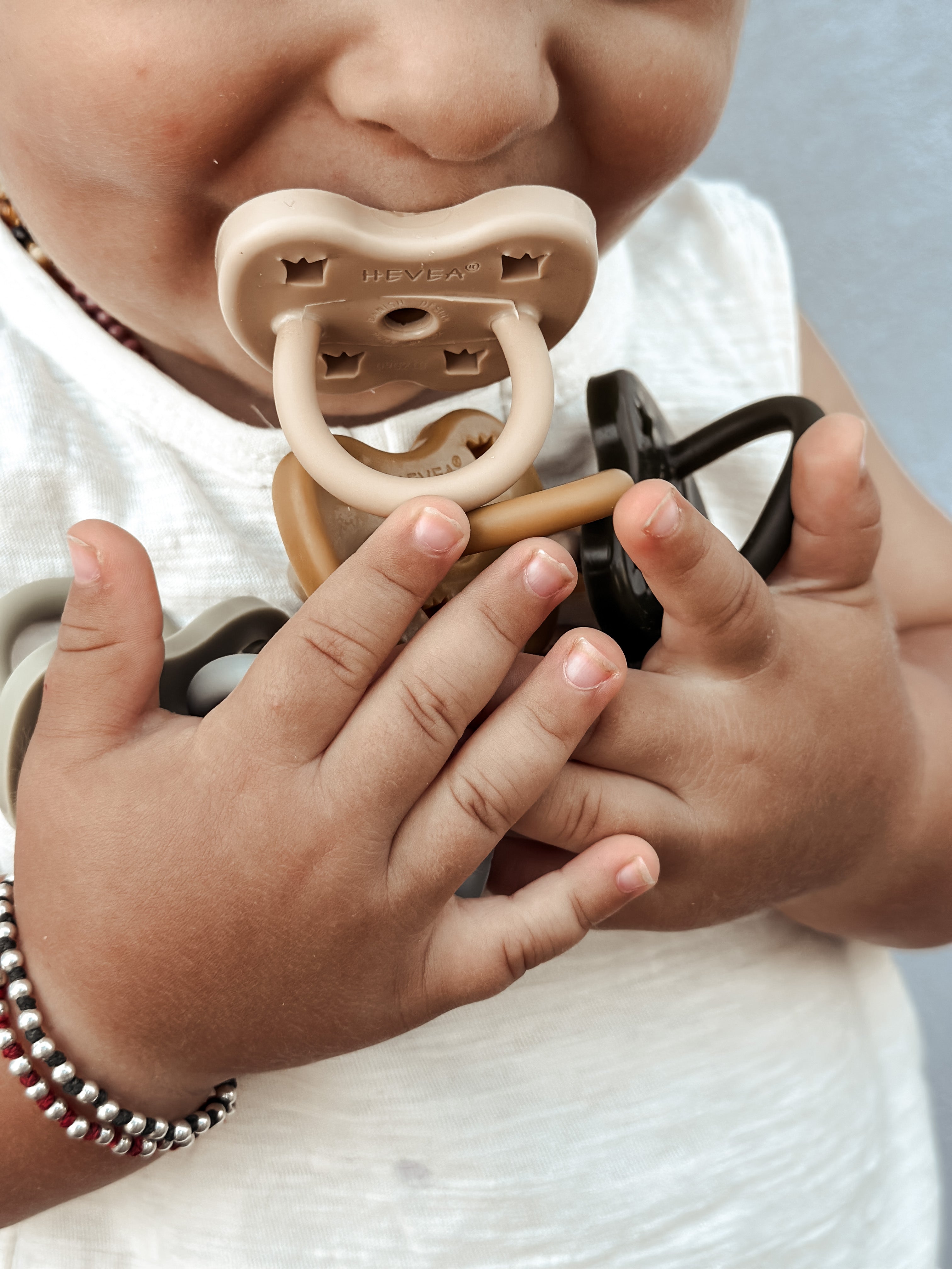 Chupeta ortodôntica látex outer space black 3-36 M