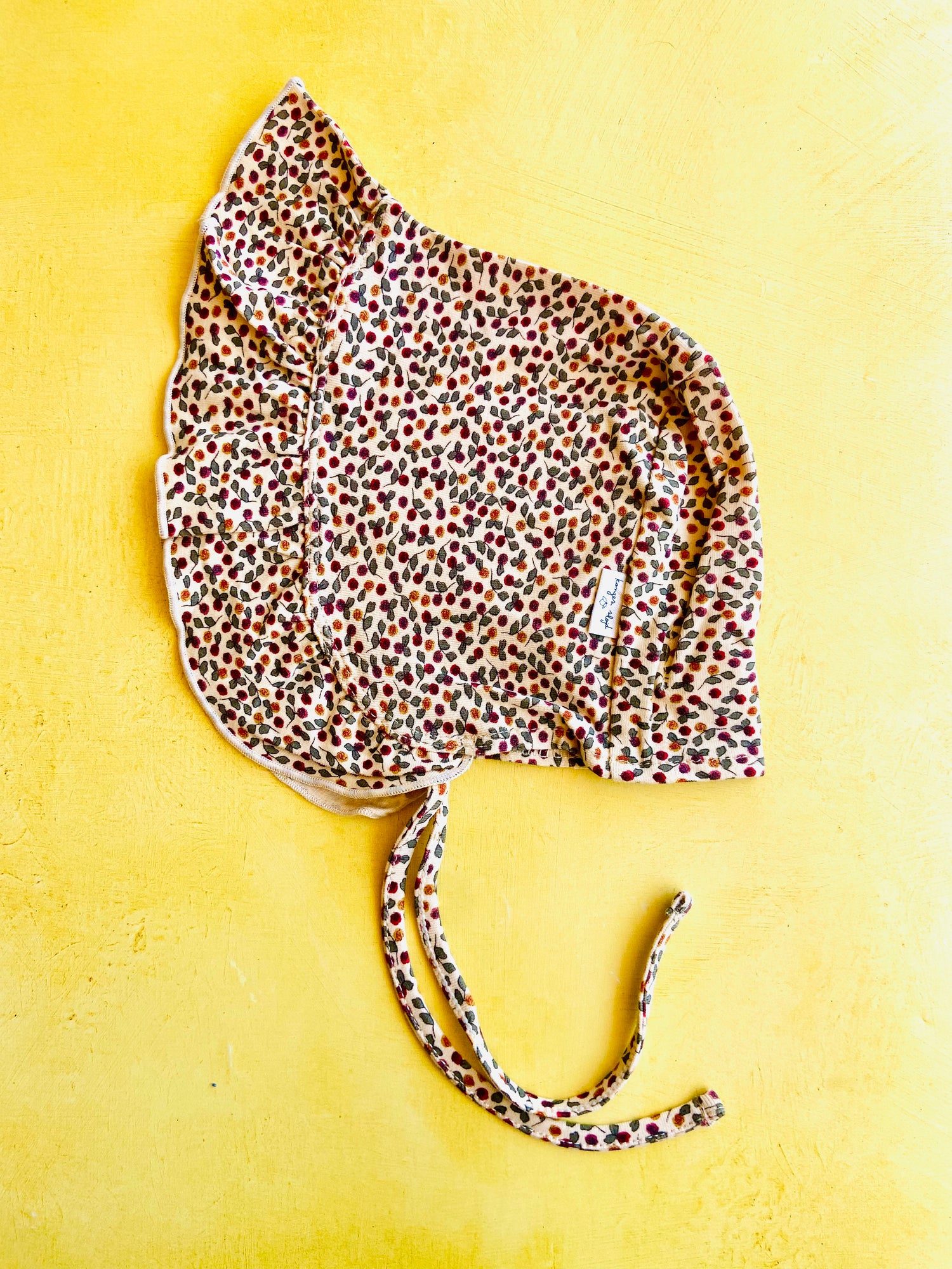 Touca rosaraie red 6-9M (último tamanho)