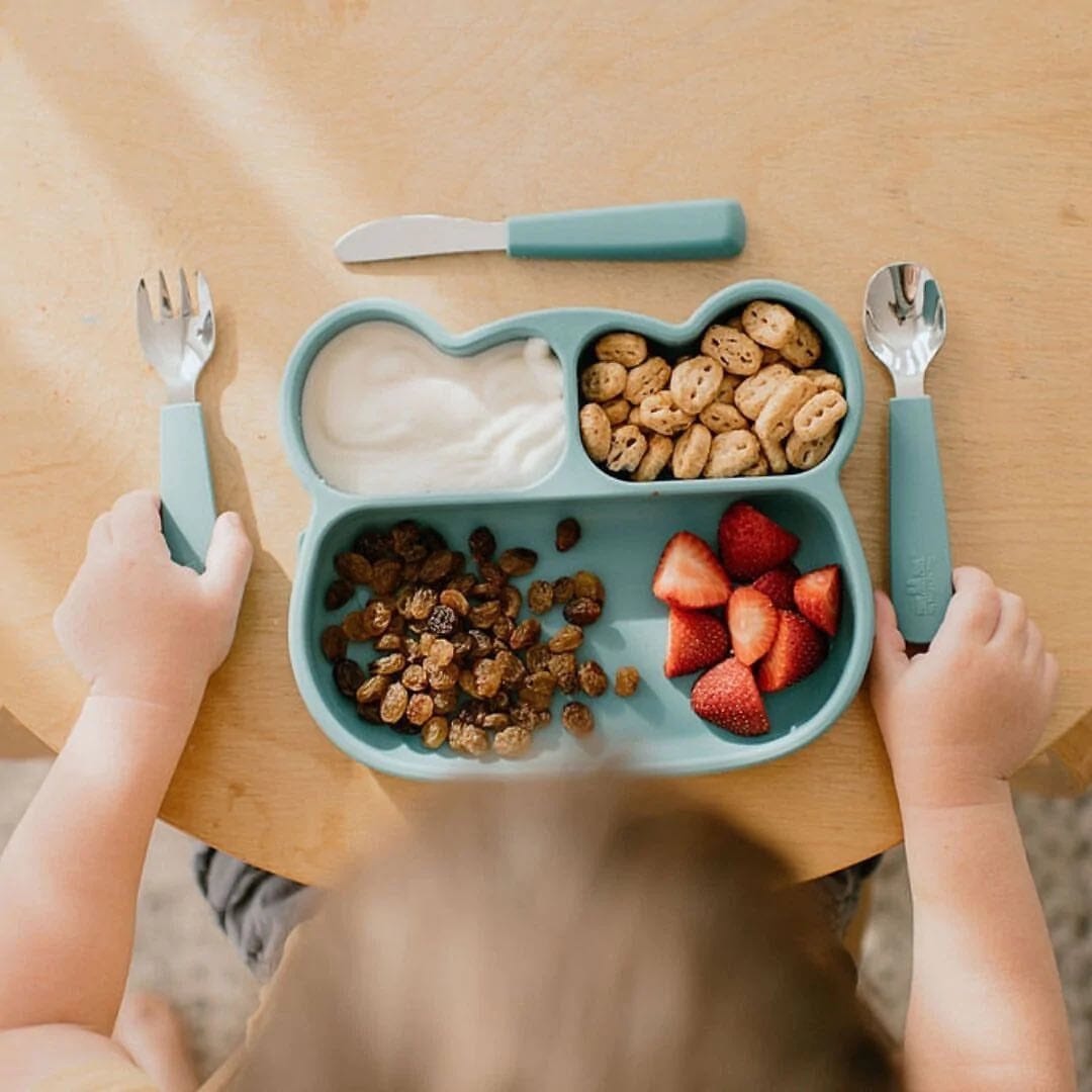 Prato com ventosa stickie ursinho - sage dinnerware we might be tiny