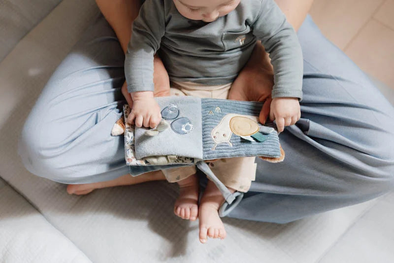 Livro pequeno de atividades Forest Friends