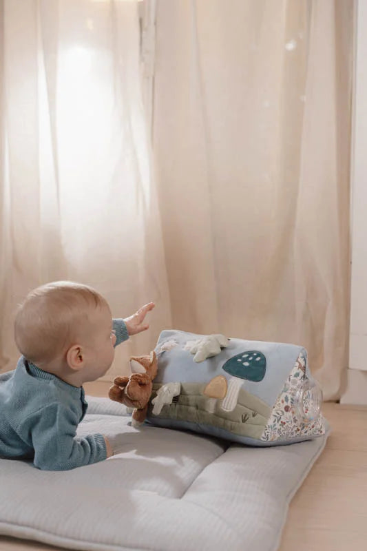 Triângulo de atividades forest friends