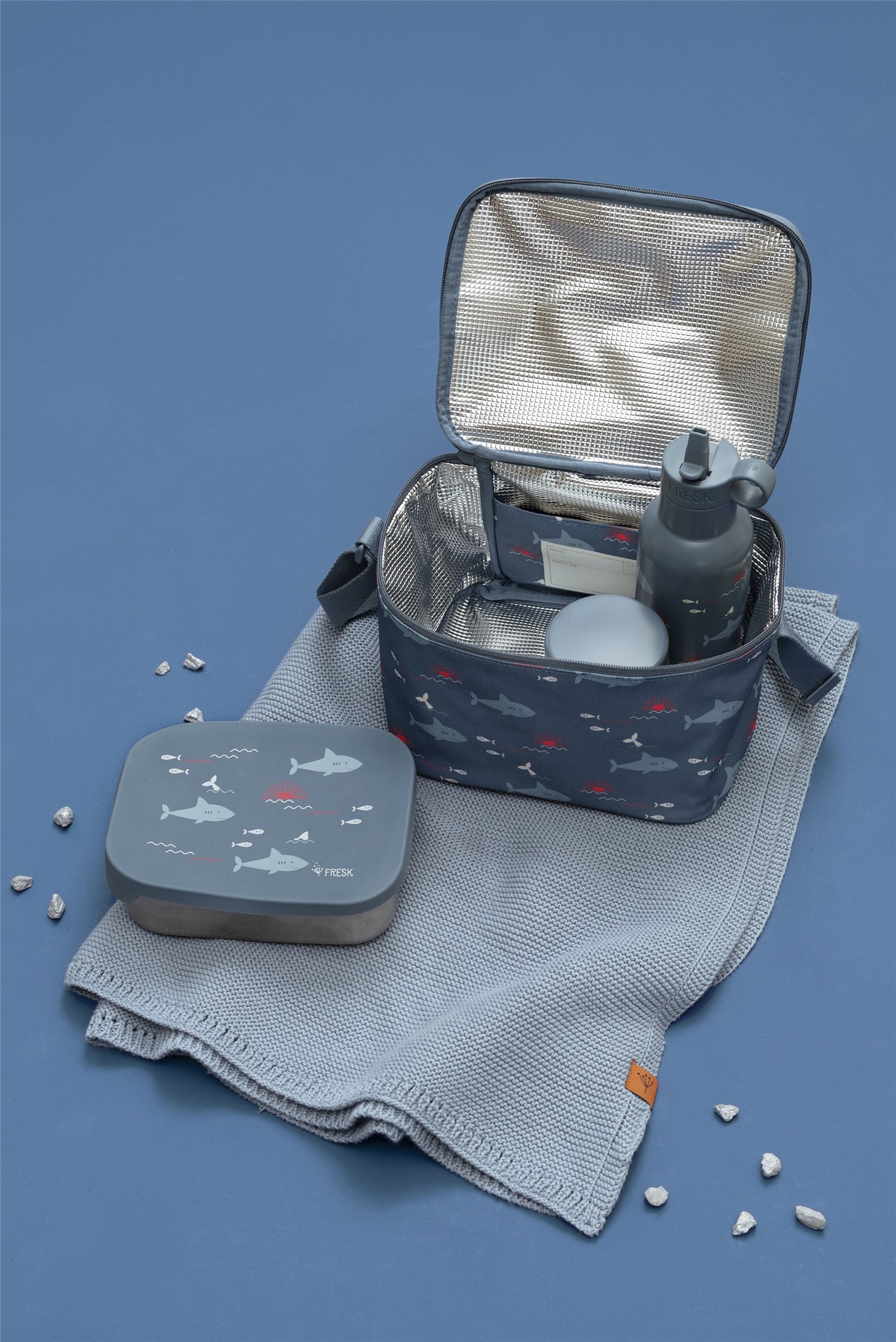 Garrafa térmica tubarão 350 ml + 2 tampas