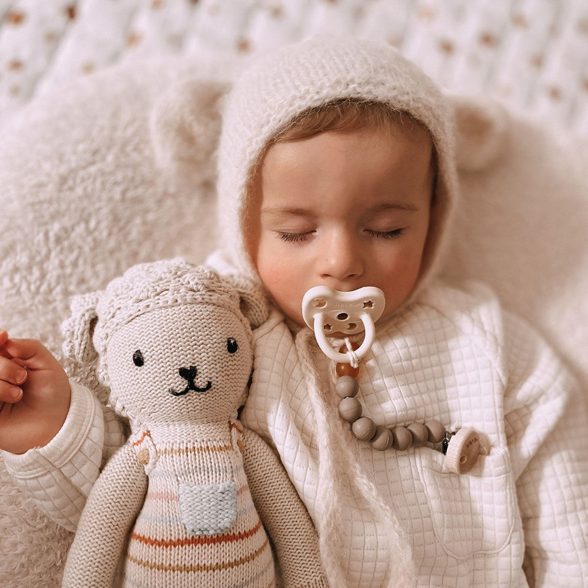 2 chupetas redondas látex milky white | gorgeous grey 3-36 M