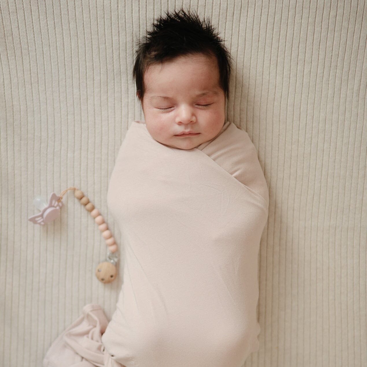 Manta de bebé ribbed bege melange muslin mushie
