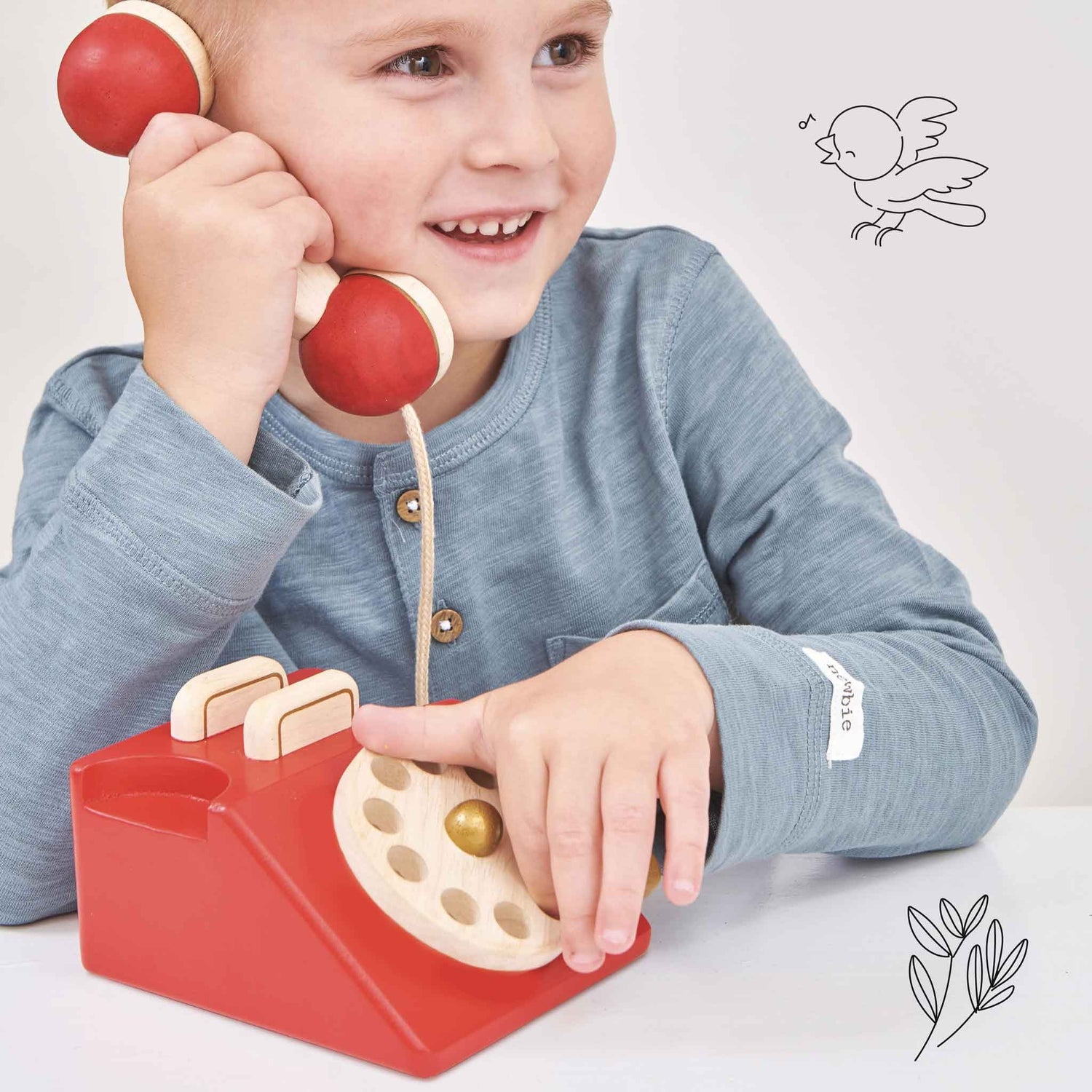 Telefone vintage de madeira