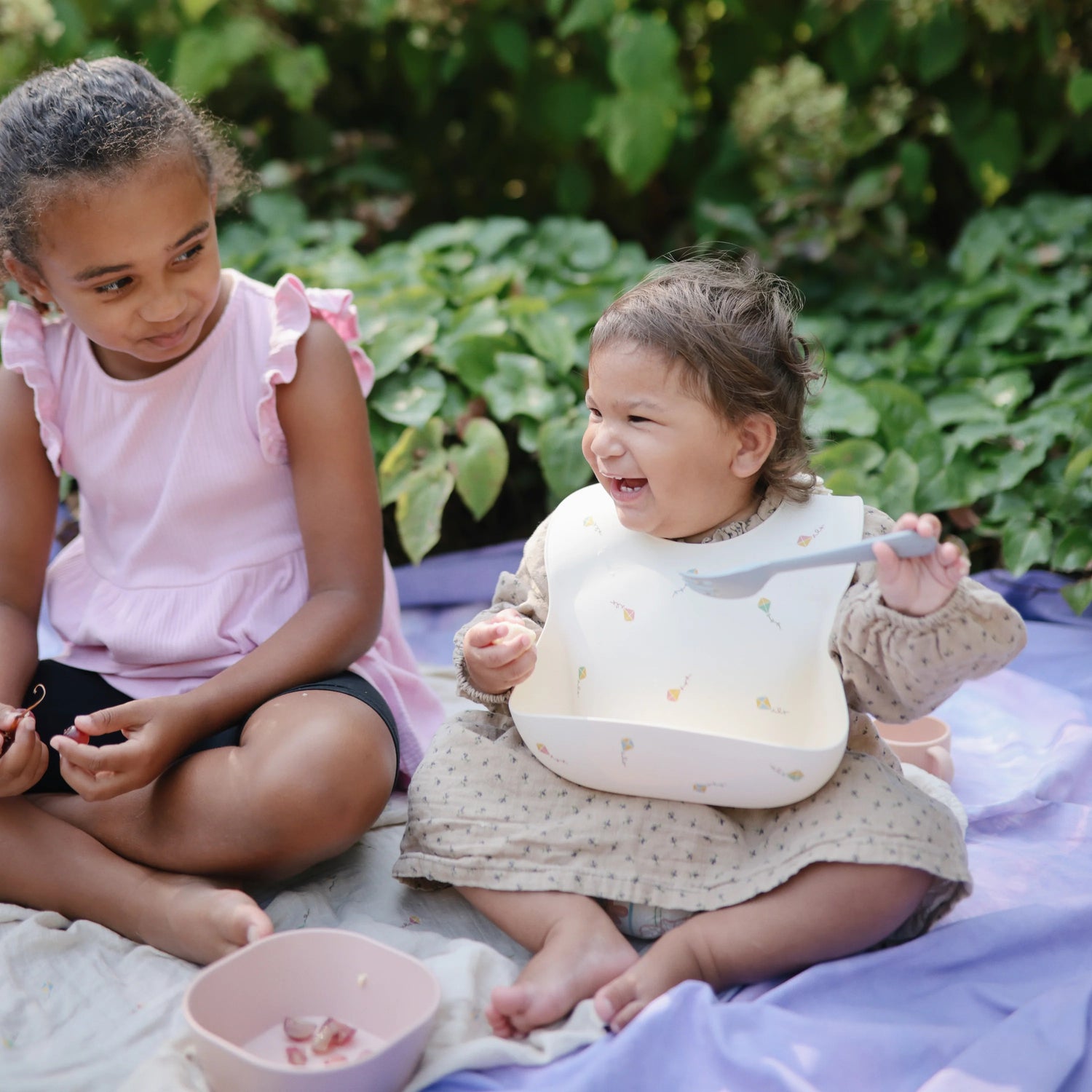 Babete de silicone pretzel