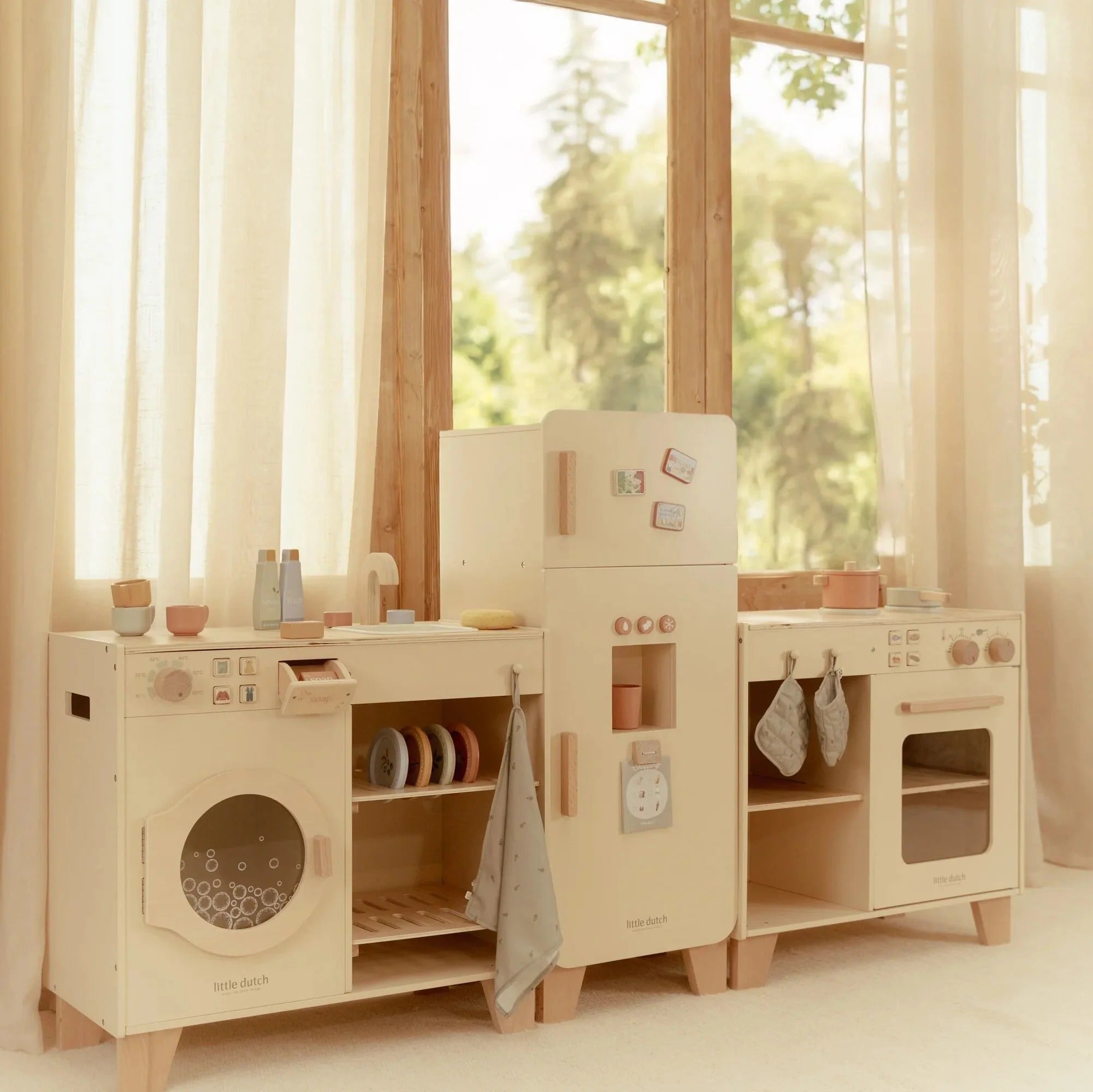 Frigorífico de madeira Essentials - edição limitada