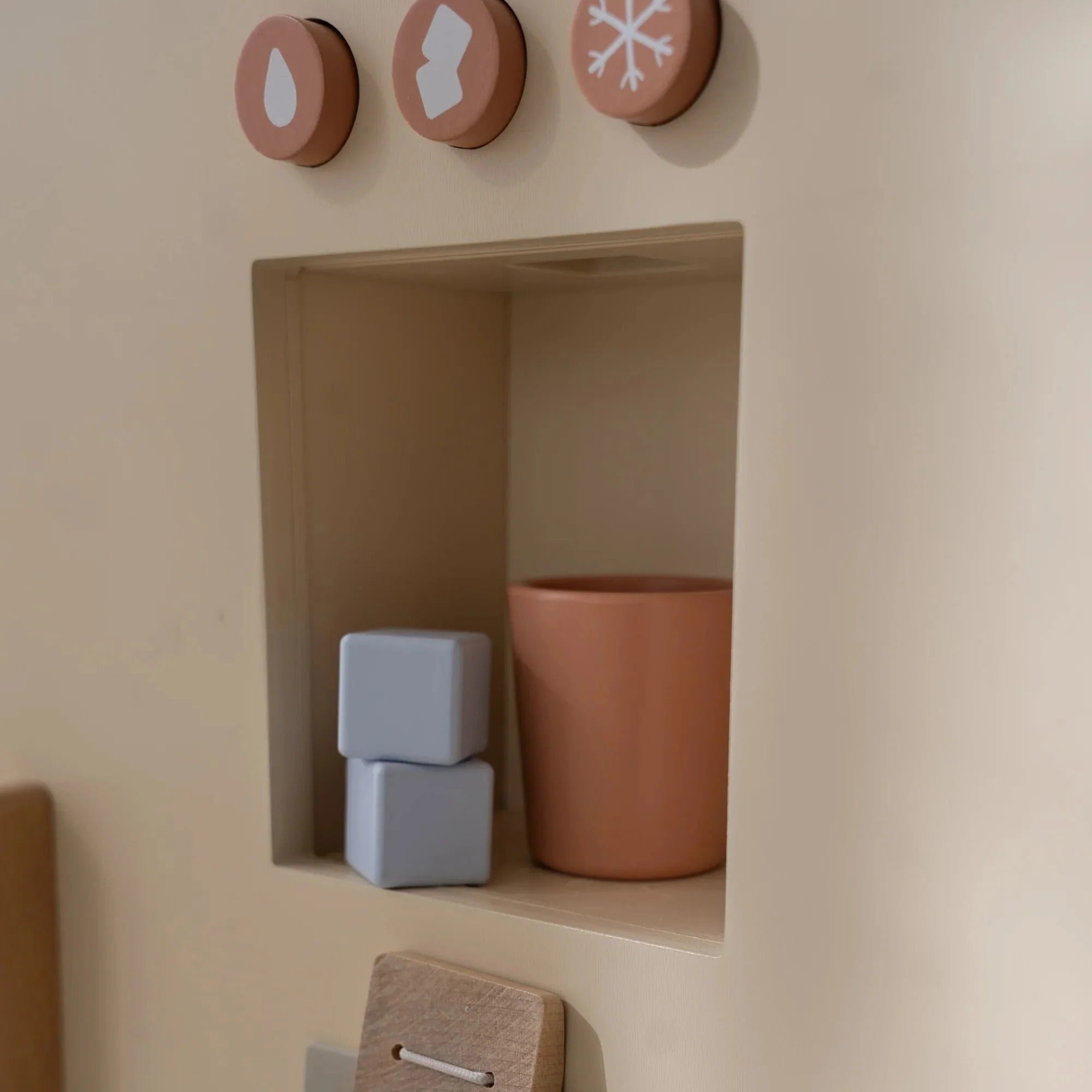 Frigorífico de madeira Essentials - edição limitada