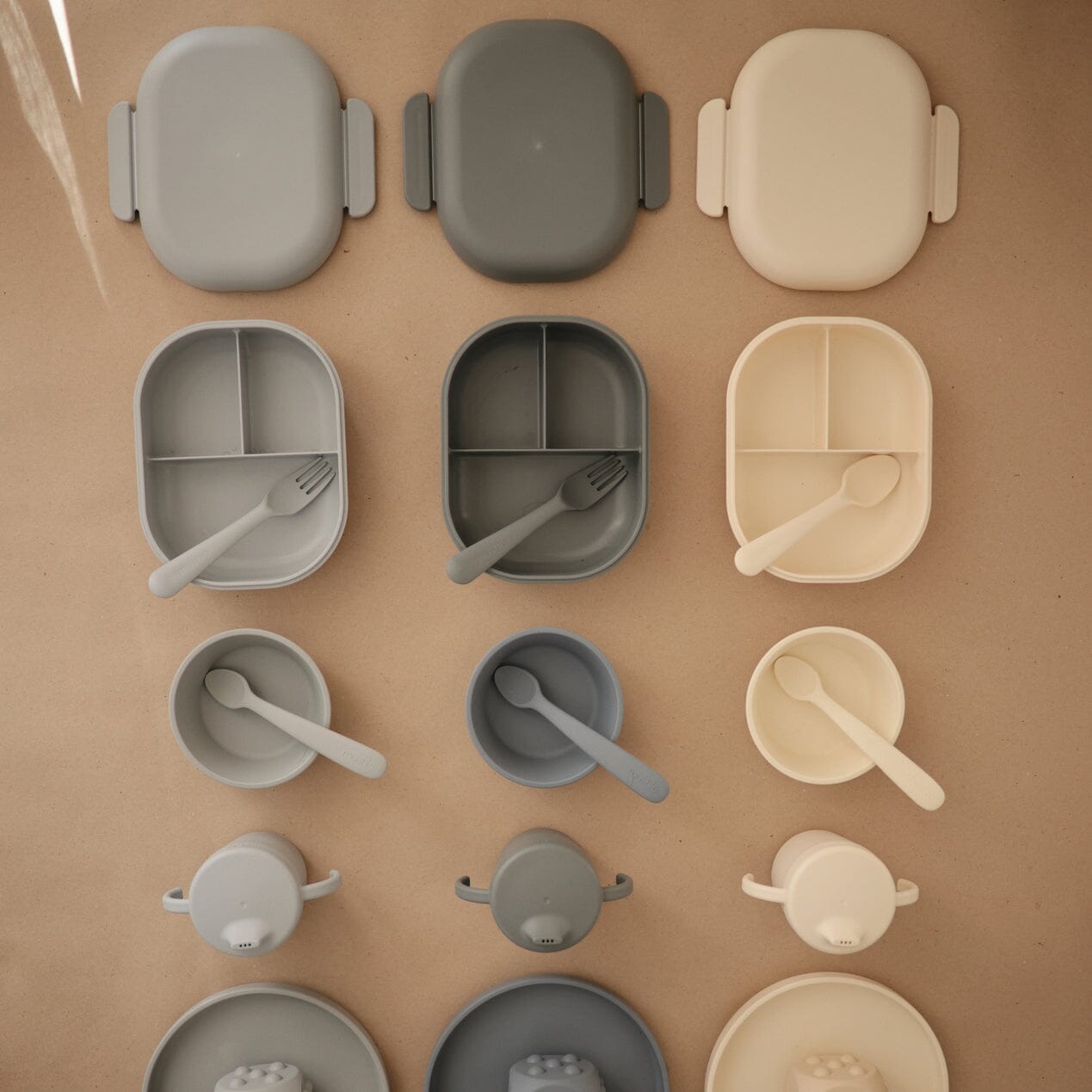 Lancheira com talheres ivory meal mushie