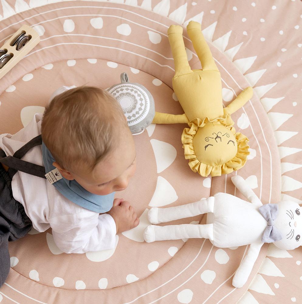 Snuggle Sweet Honey Harry Toys Elodie details