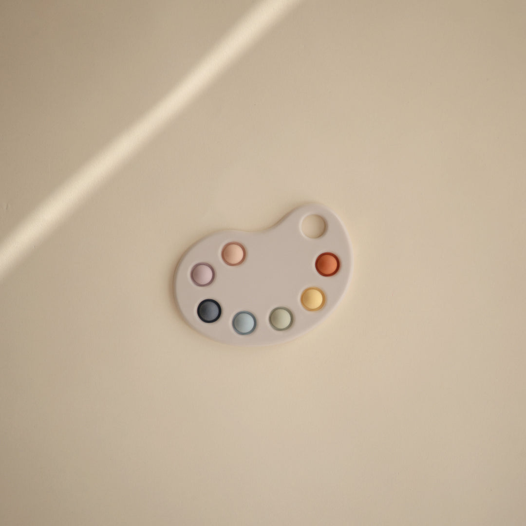Paint palette press toy mushie Toys mushie