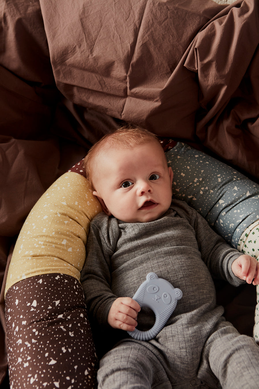 2 mordedores mint/dusty blue Teether OYOY