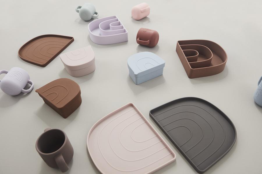 Prato e taça rainbow rose/fudge Dinnerware OYOY