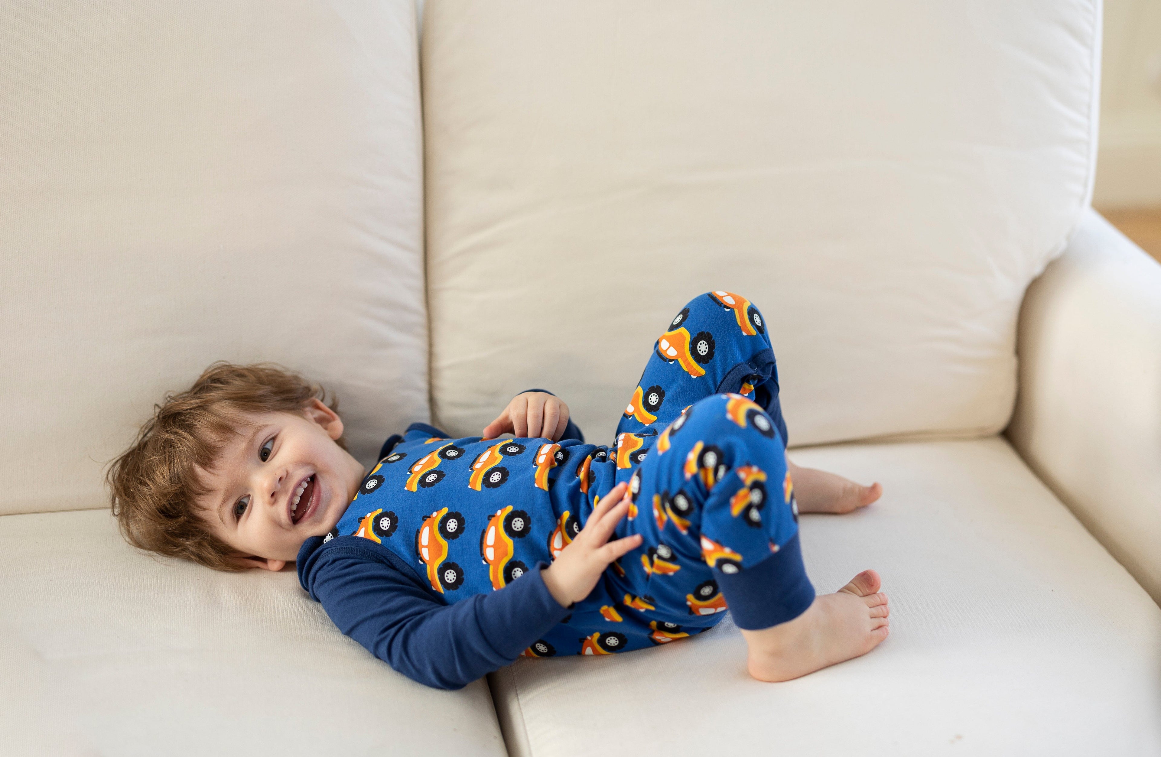 Macacão nordic car Dungarees Maxomorra