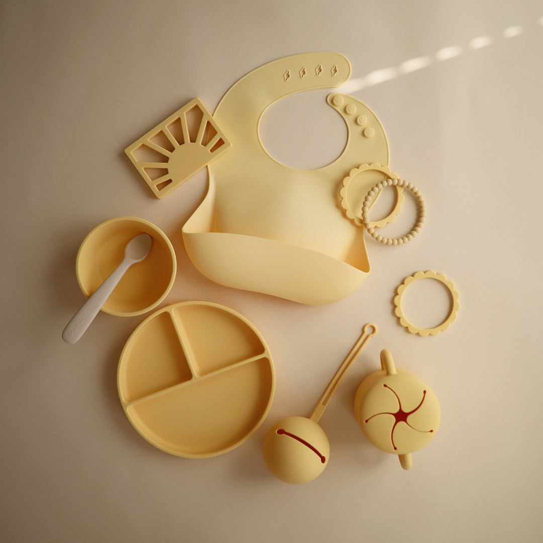 Silicone suction bowl daffodil mushie meal mushie