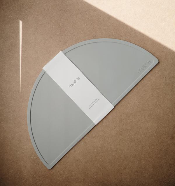 Silicone place mat stone meal mushie