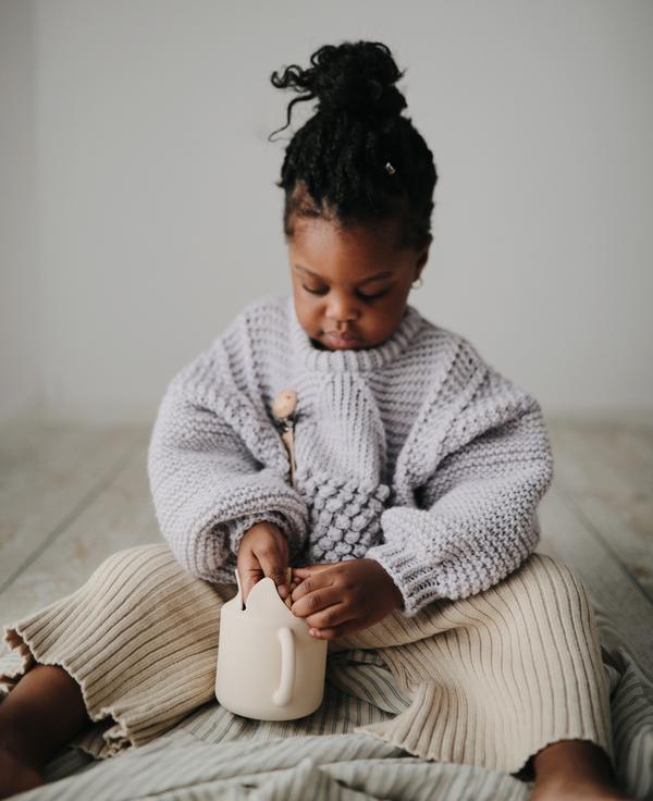 Snack cup blush mushie meal mushie