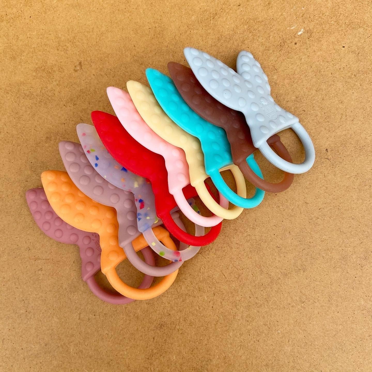Teether bunny ears - PICK YOUR COLOR toys Melancia
