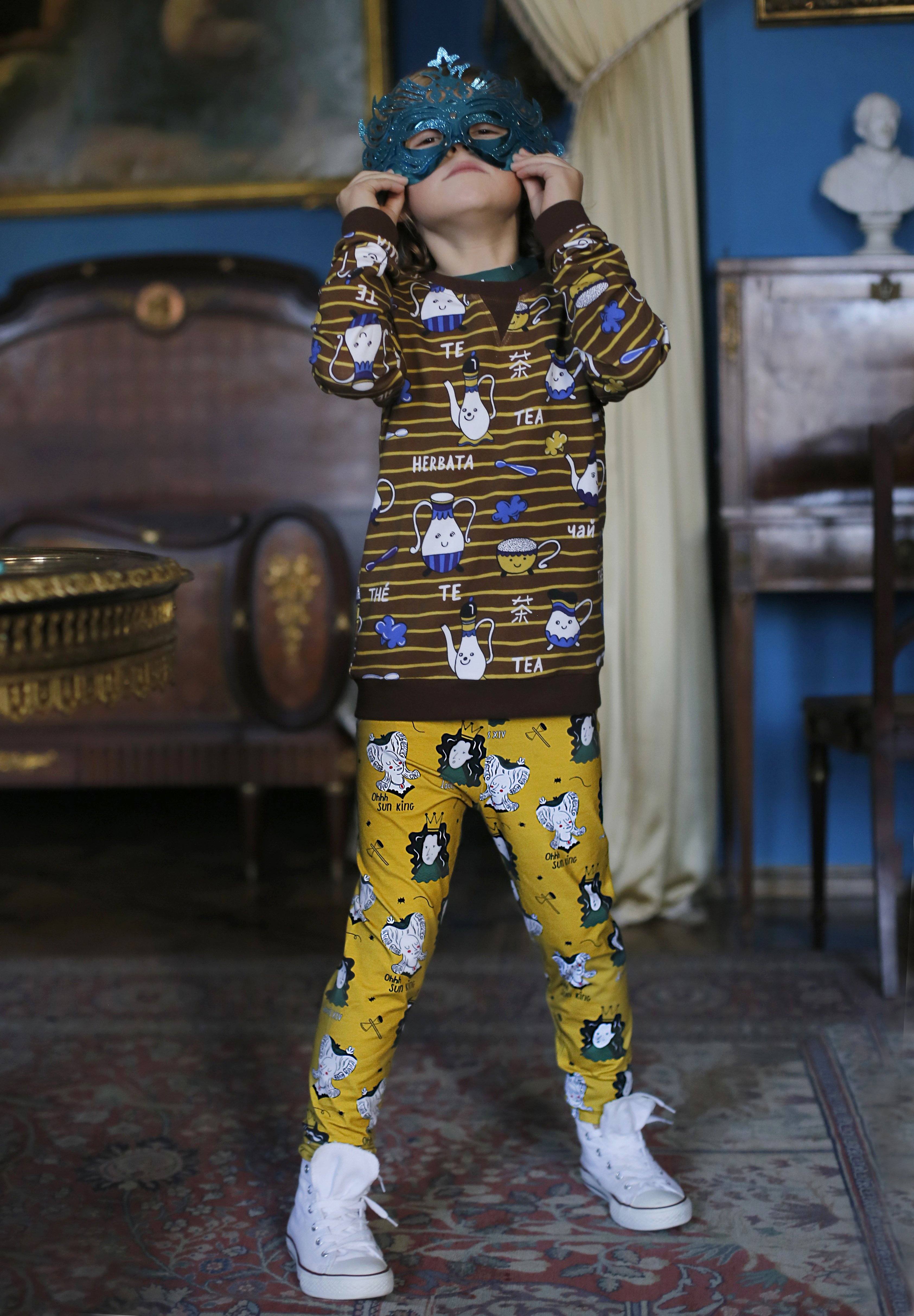 Sweatshirt afternoon tea Raspberry Republic Tops Raspberry Republic