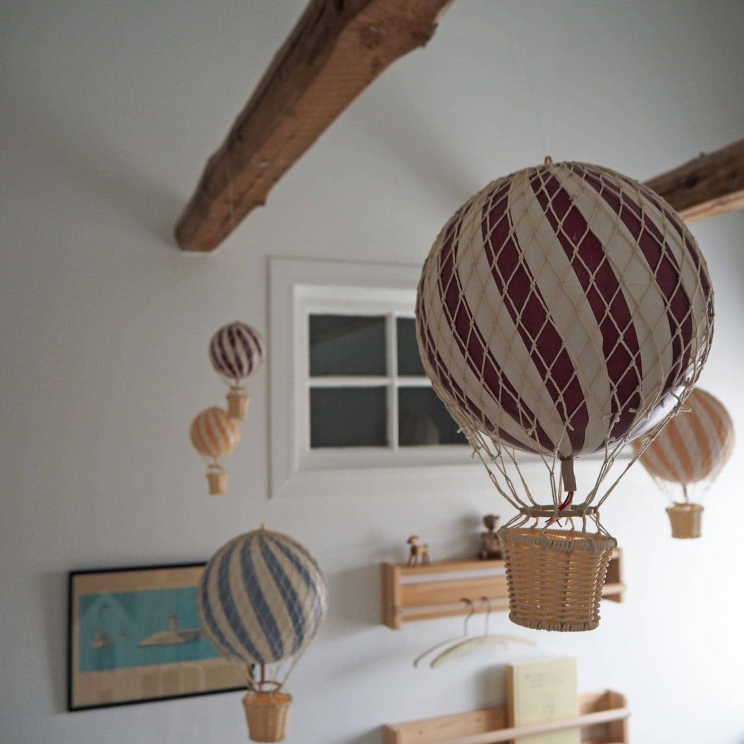 Air balloon deeply red 20 cm Filibabba Toys Filibabba