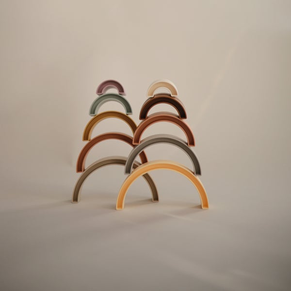 Arco-íris empilhável sol Toys mushie