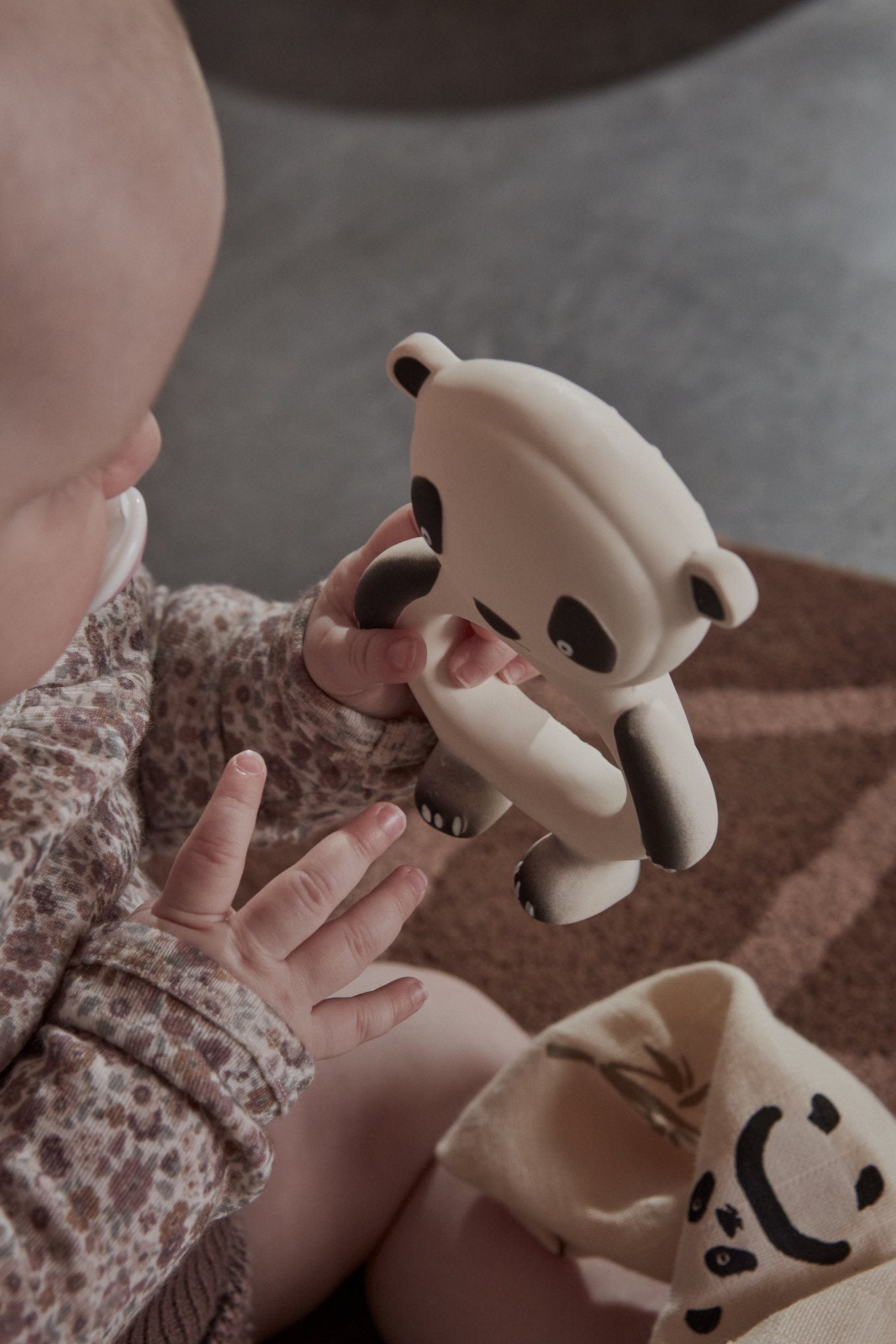 Mordedor panda Teether OYOY