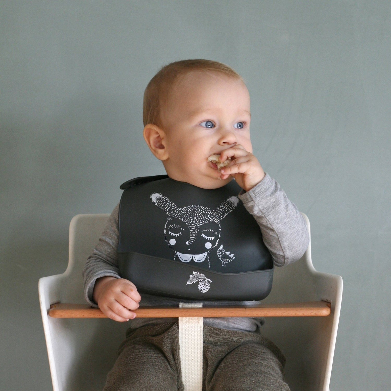 Silicone baby bib bunny & bird Lille Vilde bib LIlle Vilde