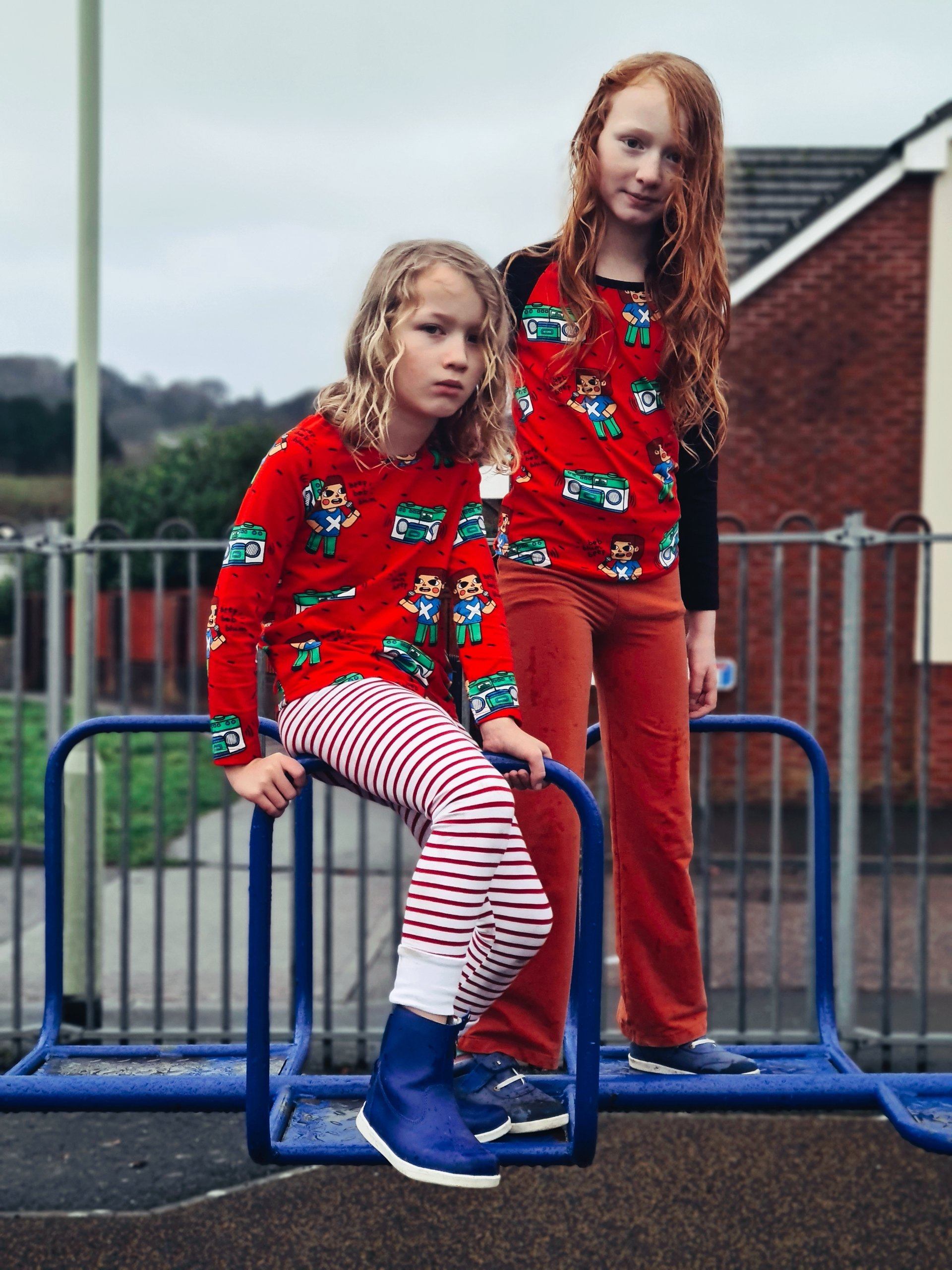 T-shirt brick party Raspberry Republic Tops Raspberry Republic