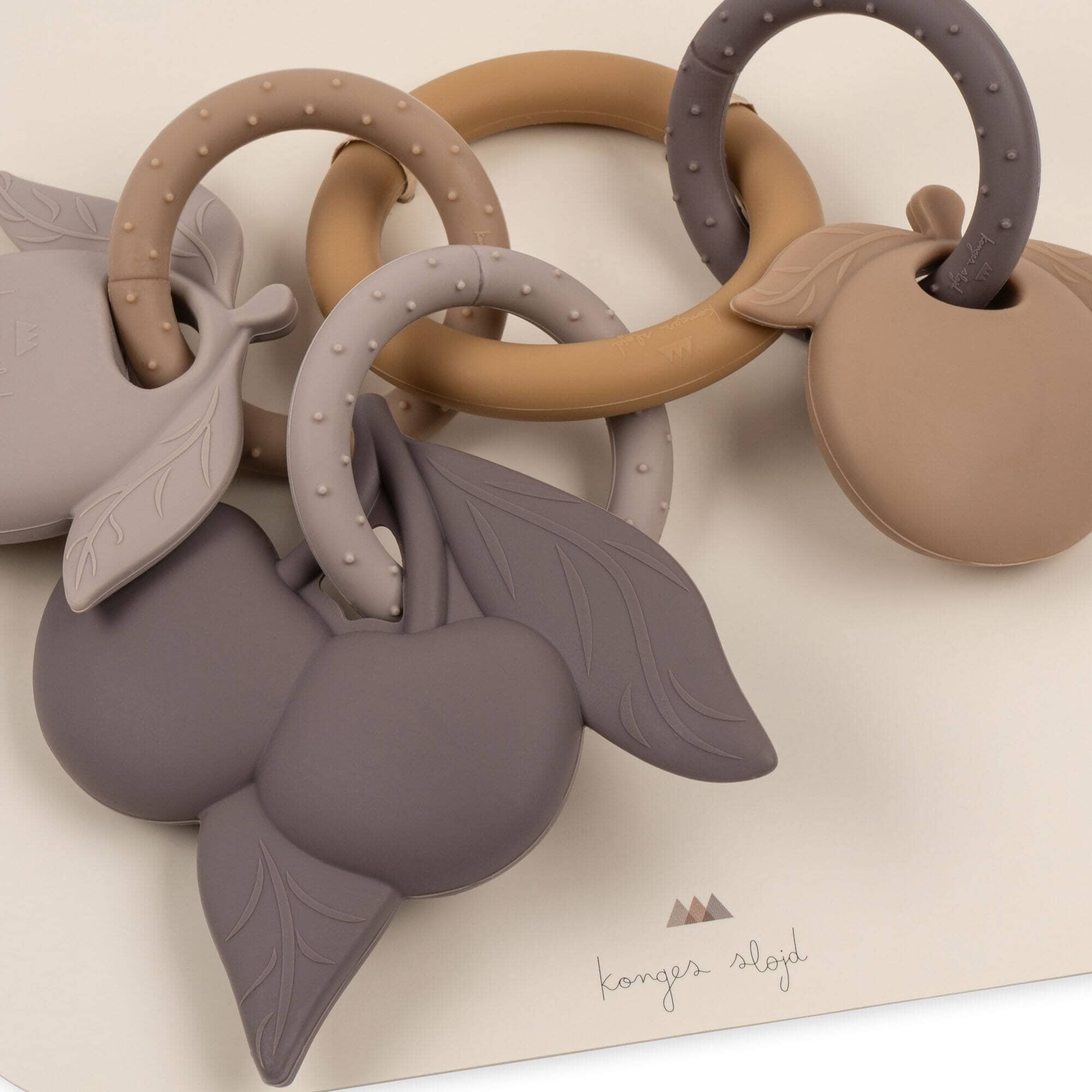 Anel de atividades fruit shell toys Konges sløjd