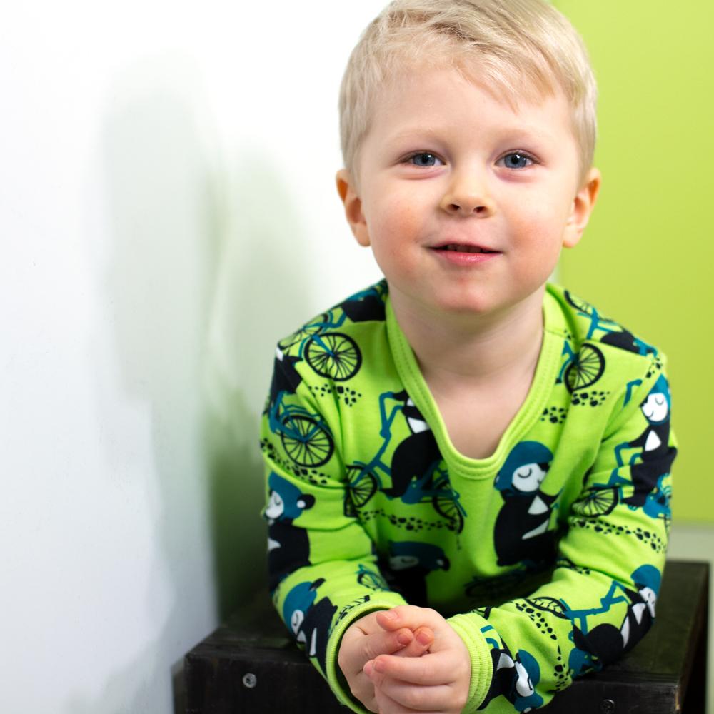 Uljas LS top into the cyclist Paapii Tops Paapii