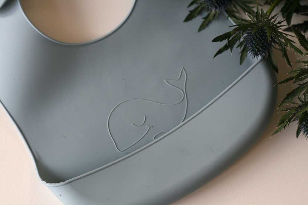 2-pack silicone baby bib sky blue midnight Lille Vilde bib LIlle Vilde