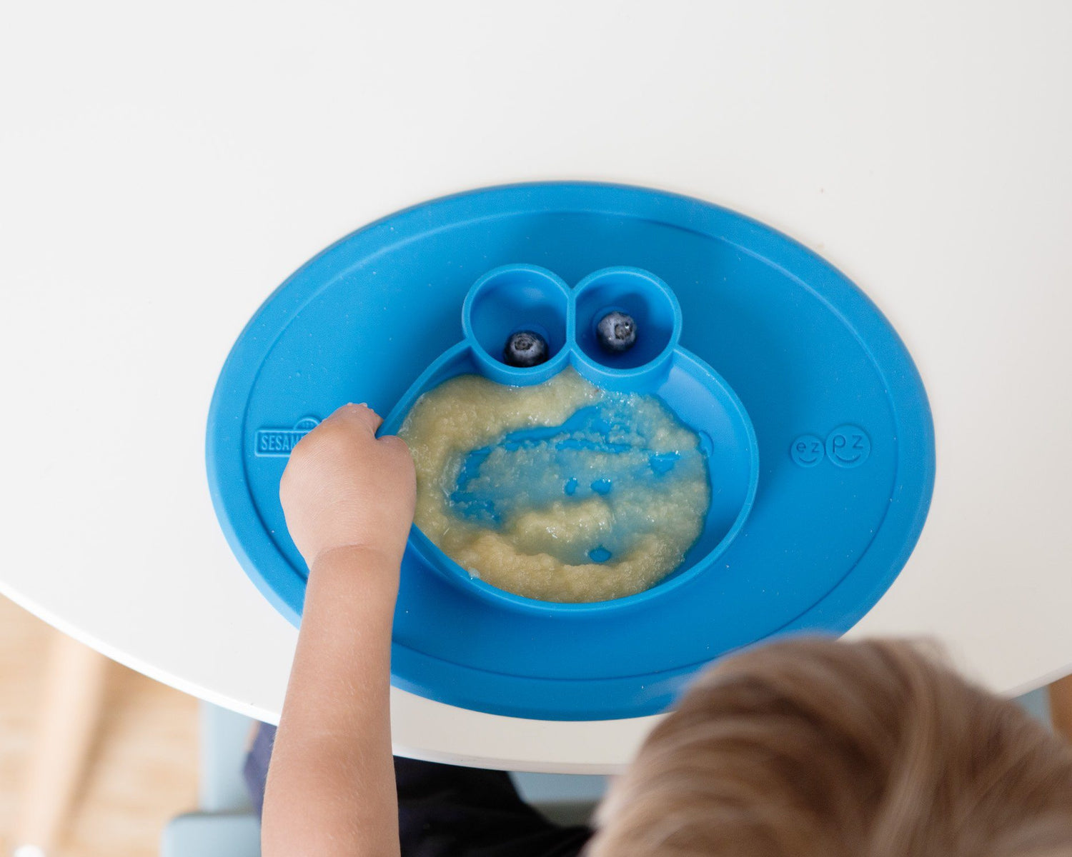 Sesame Street mat cookie monster ezpz dinnerware ezpz