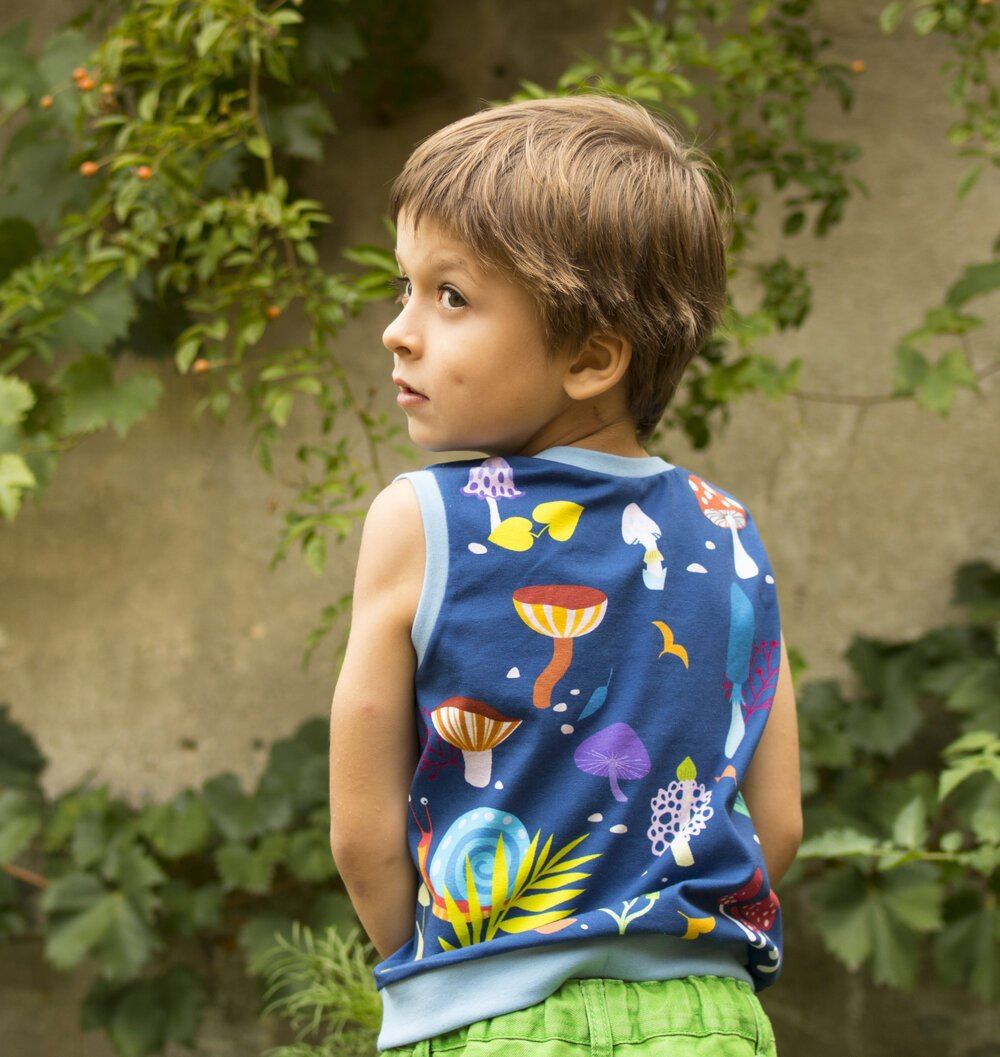 Tank top mushrooms in the night Merle Tops Merle