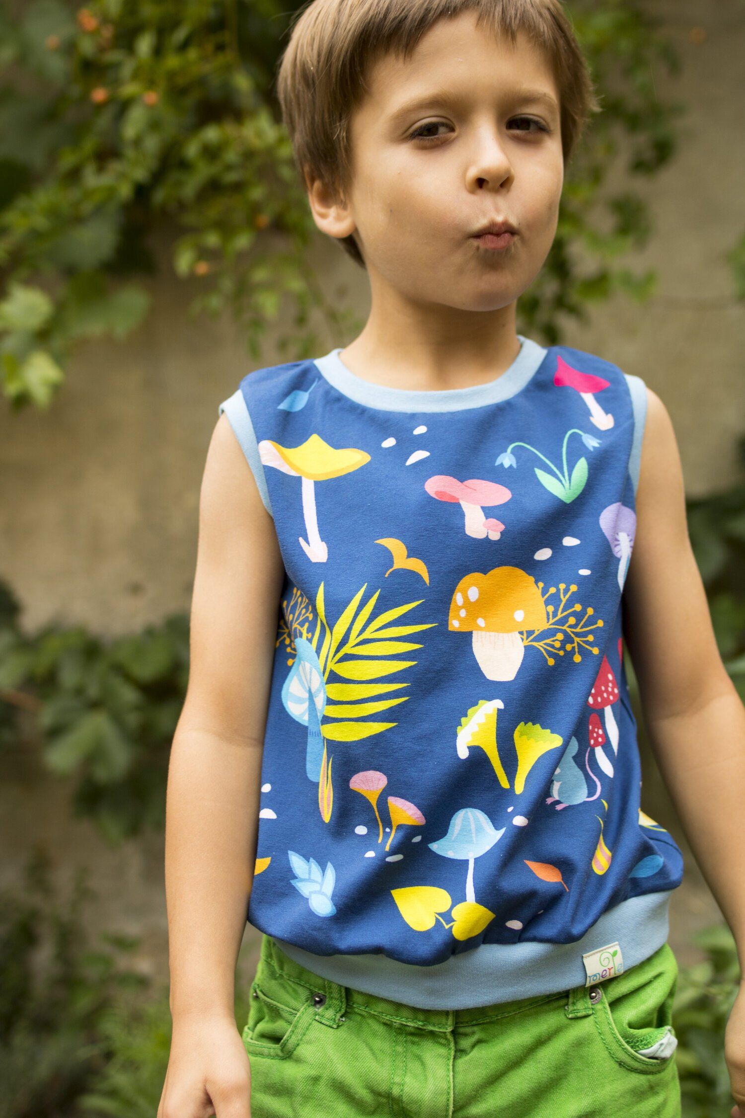 Tank top mushrooms in the night Merle Tops Merle