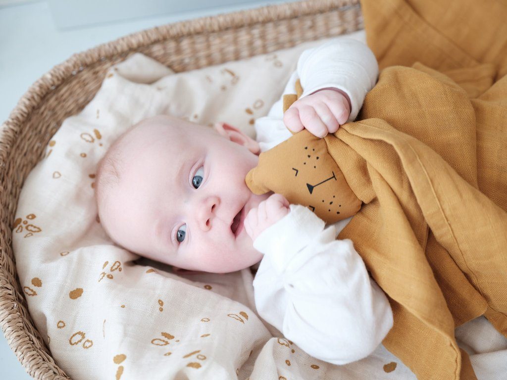 Animal cuddle bear ochre Fabelab muslin Fabelab