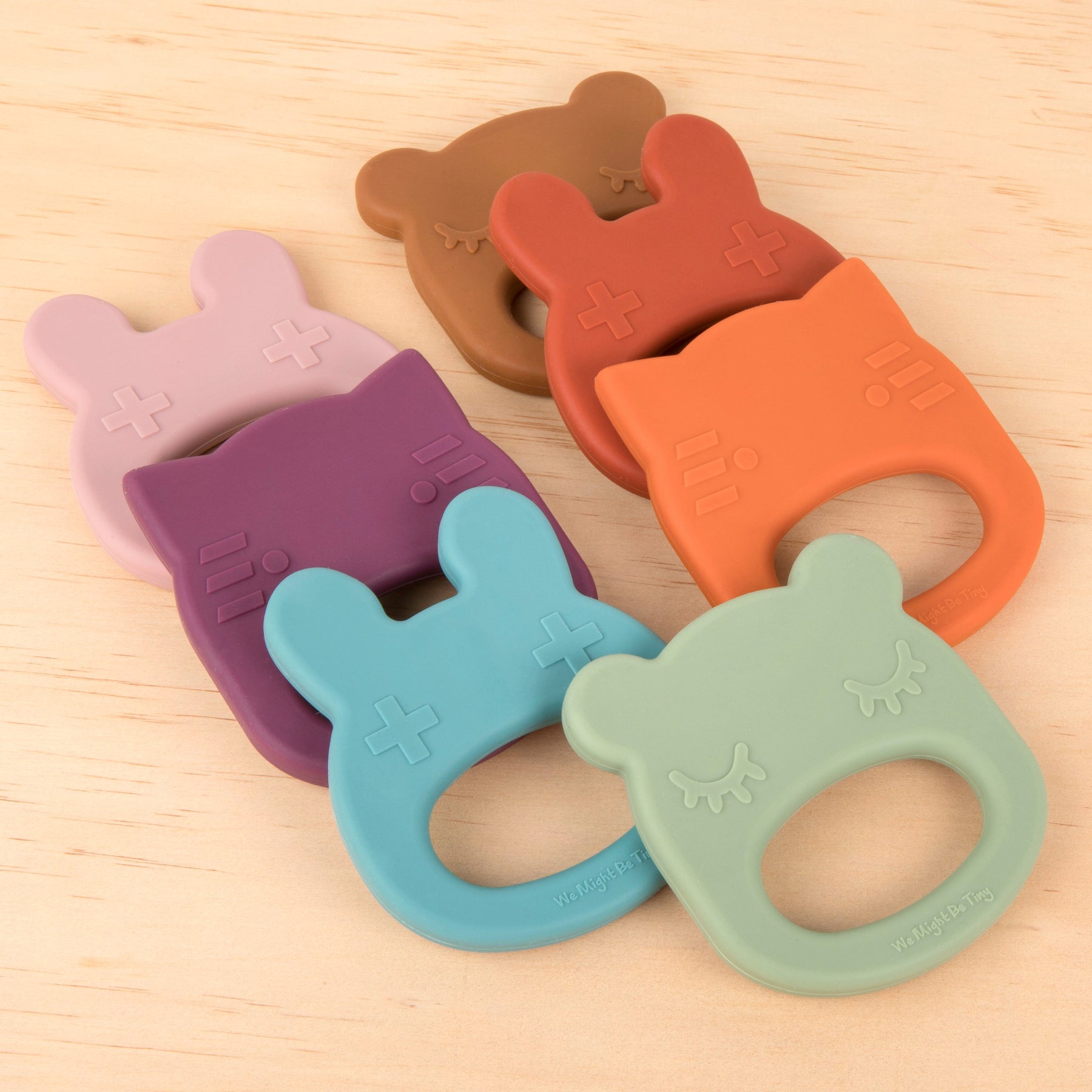 Mordedor silicone bear chocolate brown Pacifiers & Teethers we might be tiny