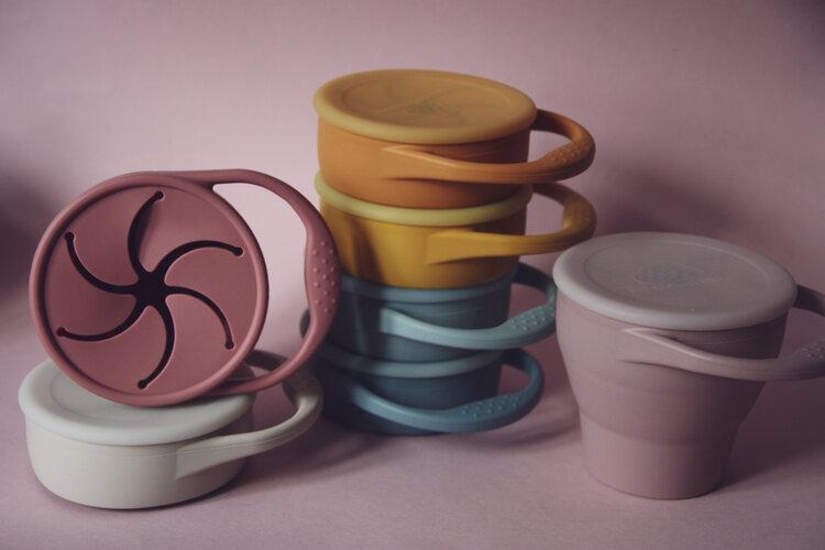 Silicone snack cup Dinnerware the cotton cloud