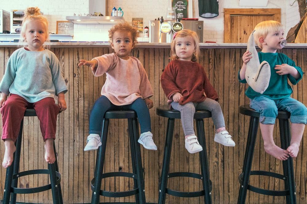 Babete de bambu com mangas whisper green Bib Timboo