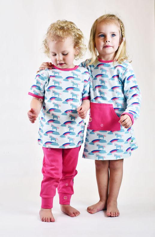 Unicorn rainbow t-shirt Sture & Lisa Tops Sture & Lisa