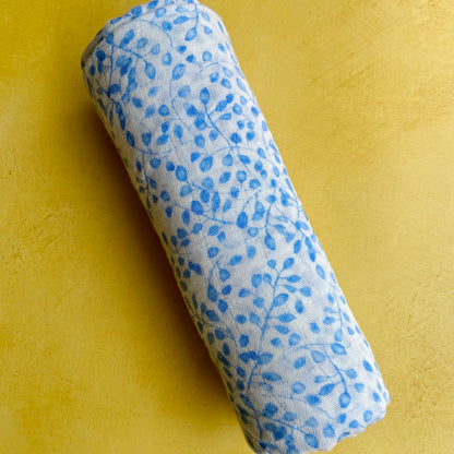 Musselina algodão blue flowers 120 cm