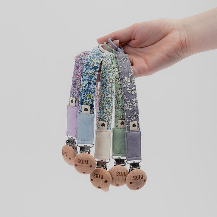 Prende-chucha Capel fossil grey BIBS X Liberty pacifier clip Bibs