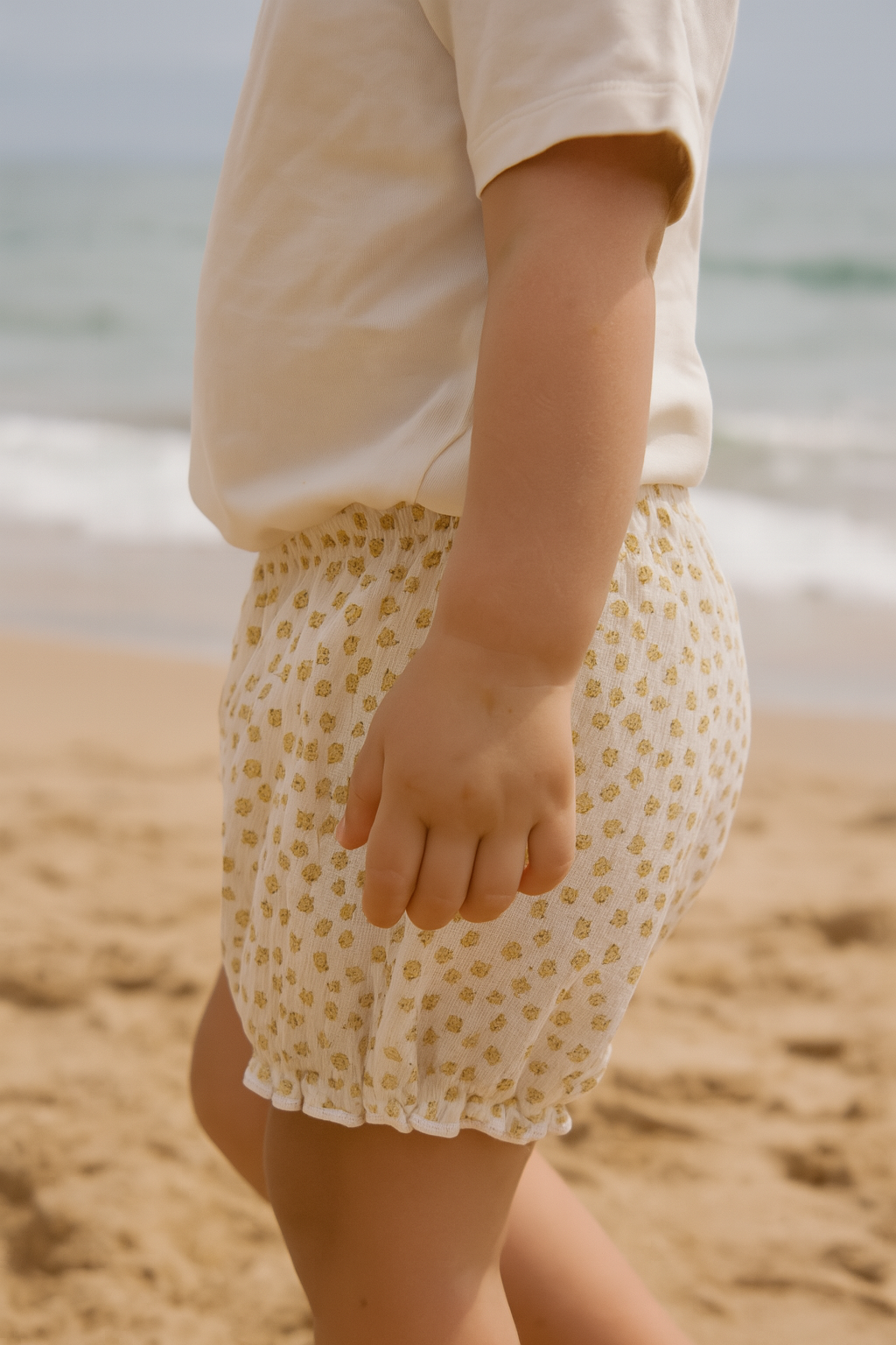 Bloomers buttercup yellow