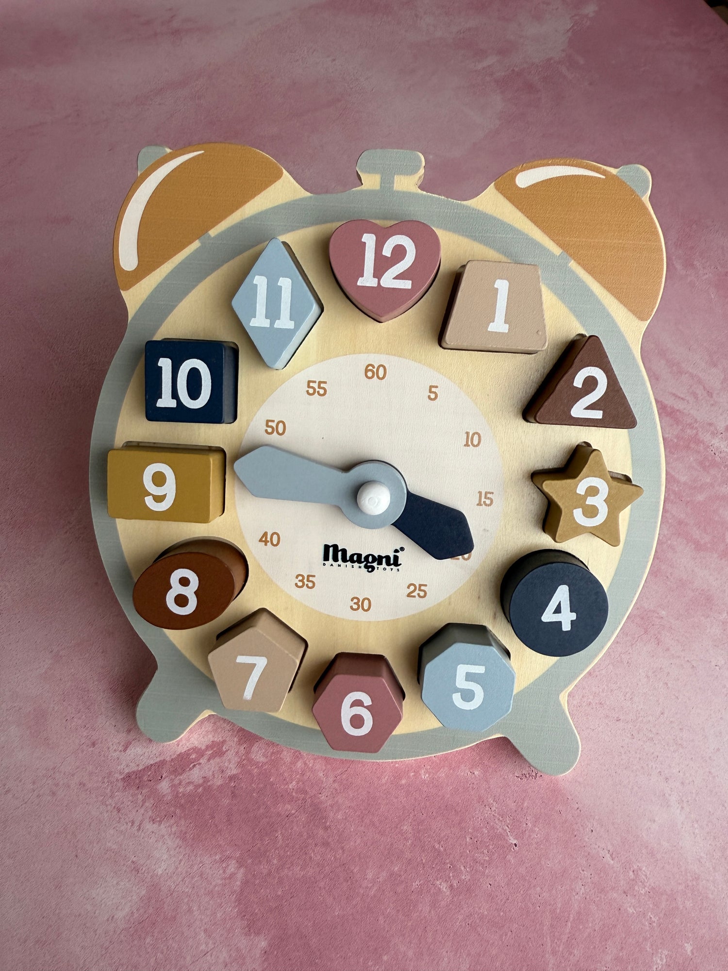 Puzzle relógio de madeira