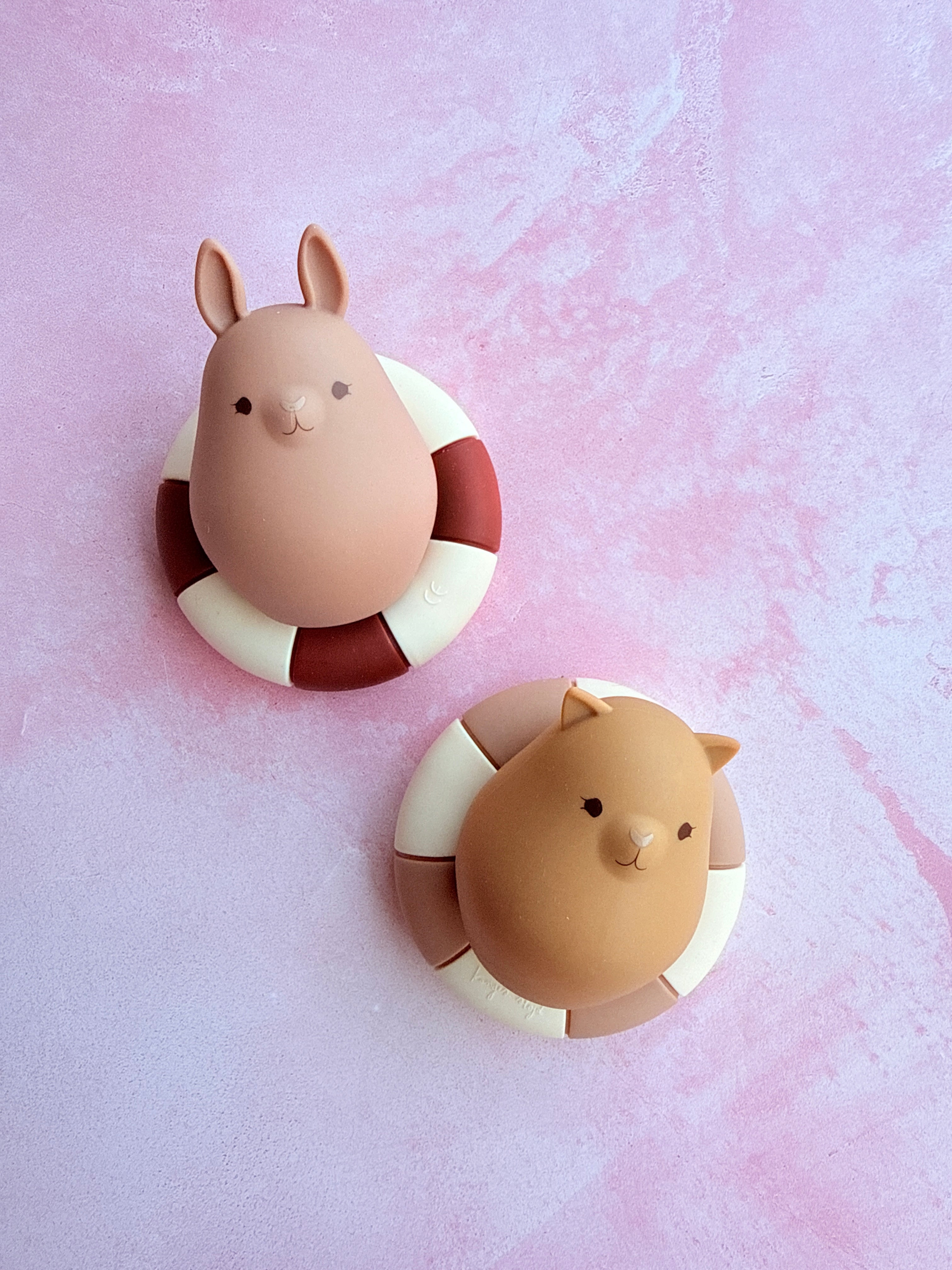 Brinquedos de banho almond bark