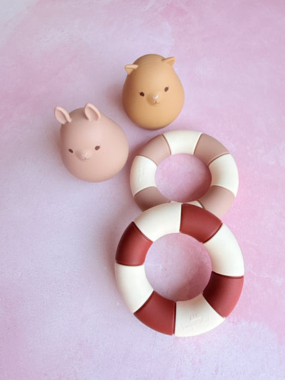 Brinquedos de banho almond bark