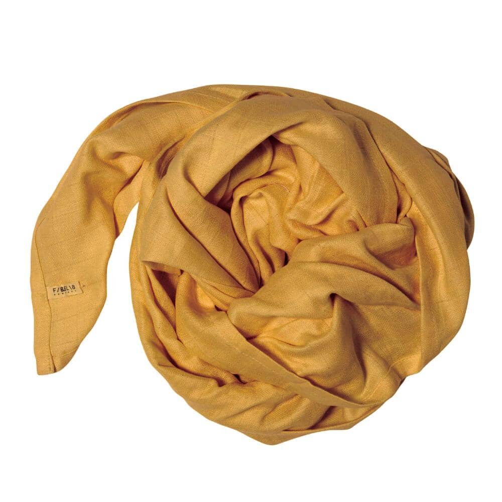 Musselina swaddle ocre muslin Fabelab 