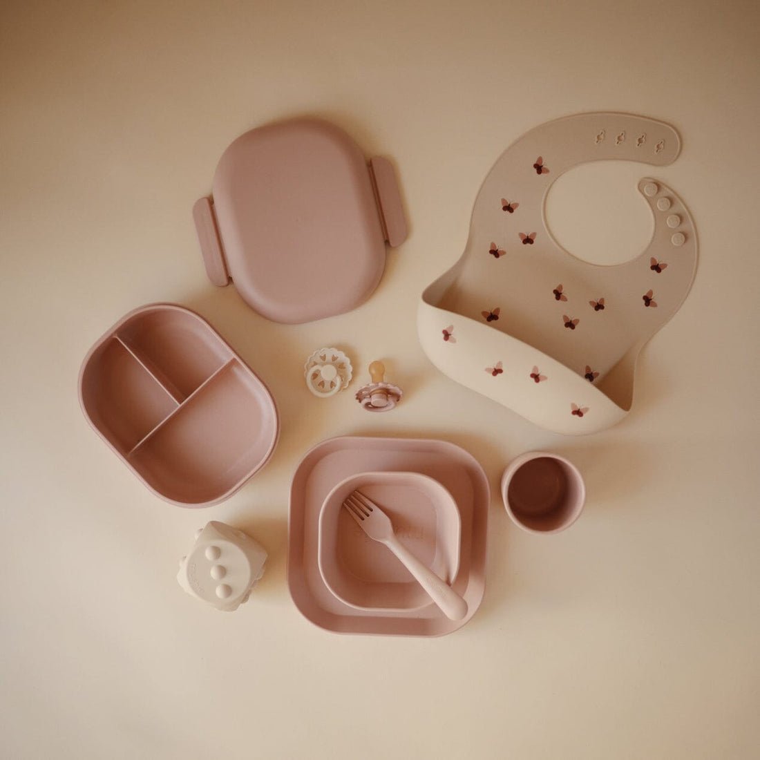 Lancheira com talheres blush meal mushie