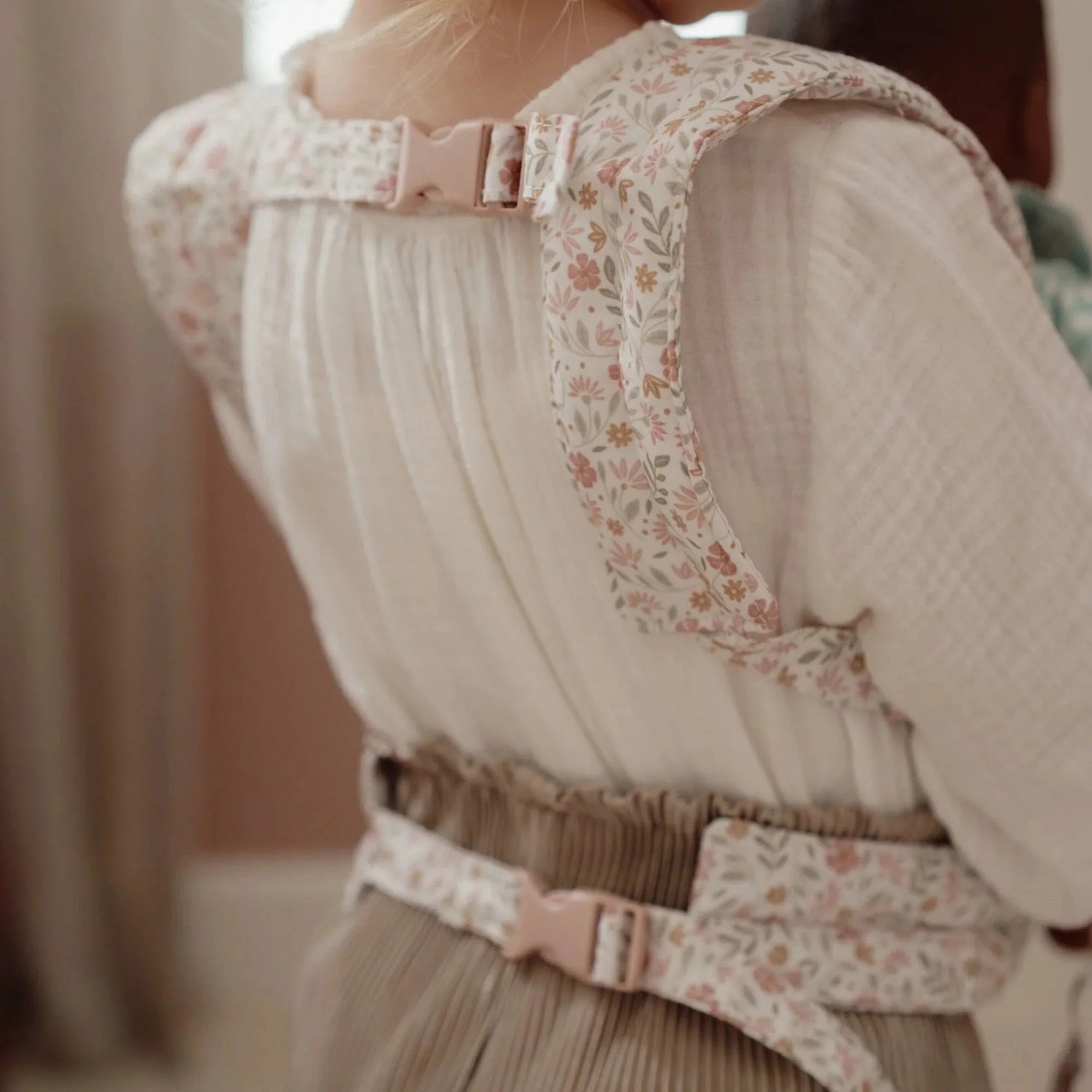 Marsúpio boneca soft flowers